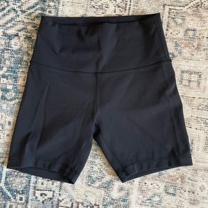 Lululemon Align high rise short 6”